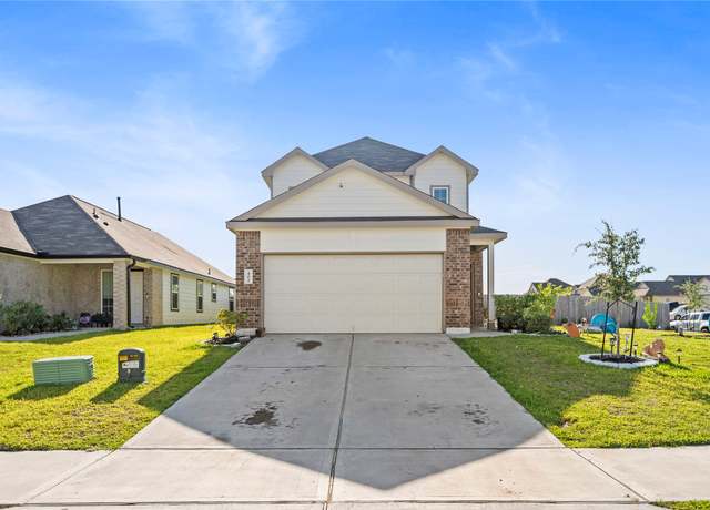 Property at 402 Moose Run, Huntsville, TX 77320, 4 beds, 2.5 baths