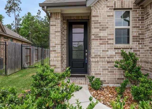 Property at 4933 Chester Lake Ln, Porter, TX 77365, 4 beds, 2.5 baths