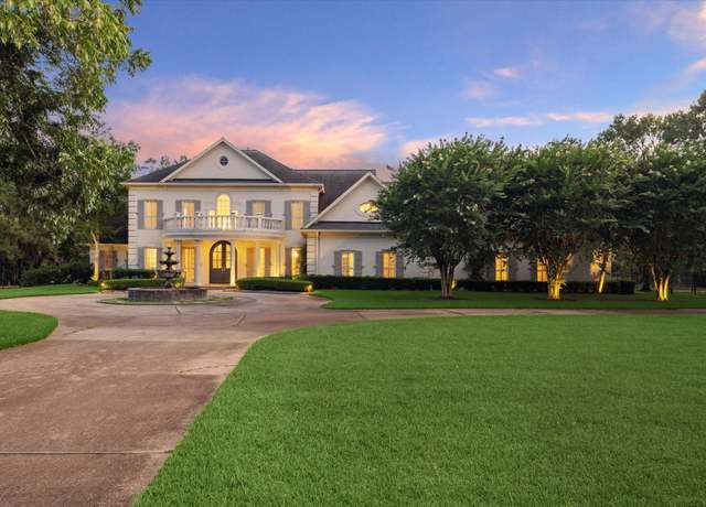 Property at 106 Melody Ln, Friendswood, TX 77546, 5 beds, 4 baths