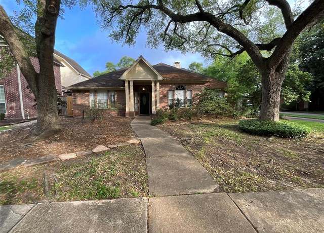 Property at 11722 Orchard Mountain Dr, Pasadena, TX 77059, 4 beds, 2.5 baths