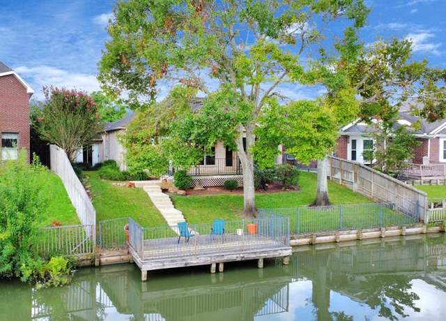 Property at 311 Lakeside Blvd, Sugar Land, TX 77478, 3 beds, 2.5 baths