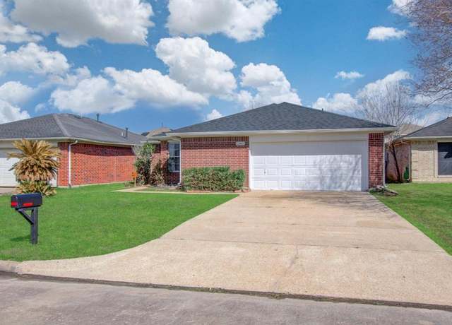 Property at 12803 Rockford Dr, Houston, TX 77048, 3 beds, 2 baths