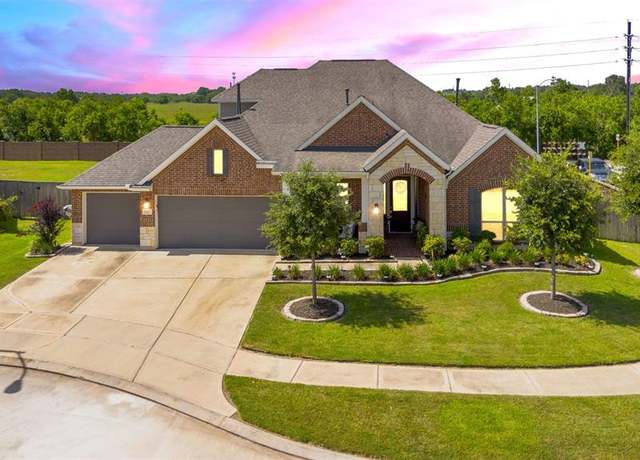 Property at 7407 Tudor Heights Ln, Spring, TX 77379, 4 beds, 4.5 baths