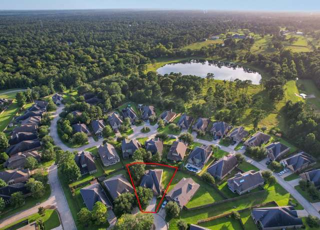 Property at 111 Pinnacle Ridge Ct, Montgomery, TX 77316, 4 beds, 3.5 baths