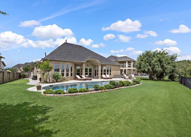 Property at 28106 Island Manor Ln, Fulshear, TX 77441, 4 beds, 3.5 baths