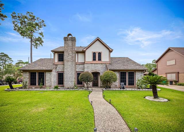 Property at 3700 September Dr, Baytown, TX 77521, 4 beds, 2.5 baths