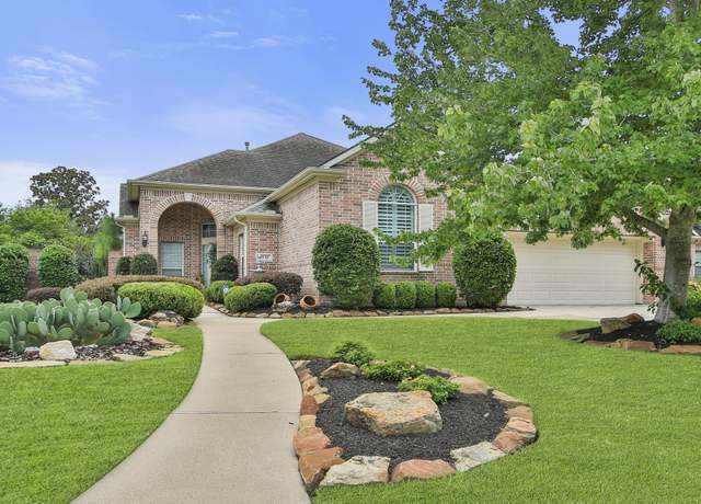 Property at 10138 Cairn Meadows Dr, Spring, TX 77379, 3 beds, 2.5 baths