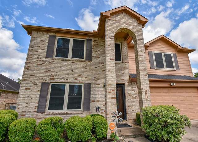 Property at 2018 Kitty Hawk Dr, Missouri City, TX 77489, 5 beds, 3.5 baths