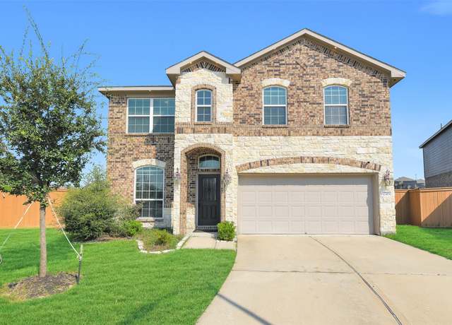 Property at 12703 Tullich Ln, Humble, TX 77346, 4 beds, 2.5 baths