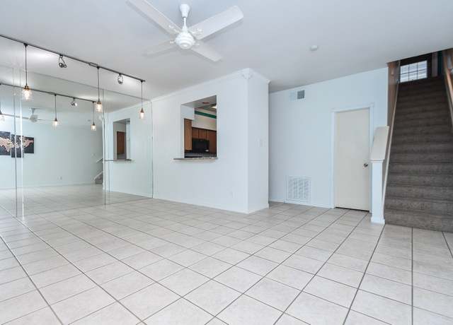 Property at 3800 Tanglewilde St #109, Houston, TX 77063, 2 beds, 2.5 baths