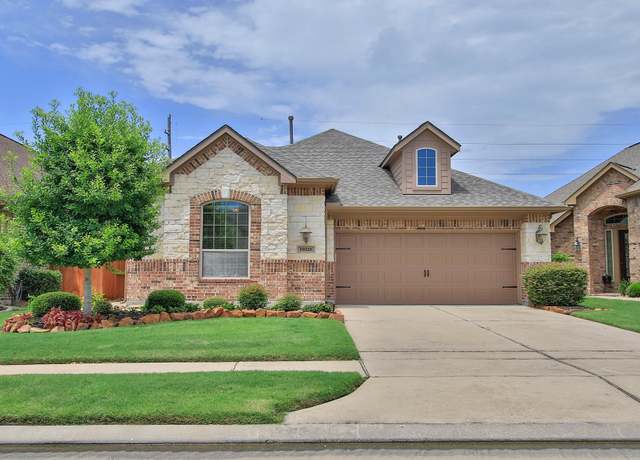 Property at 19026 N Highlands Bayou Dr, Cypress, TX 77433, 2 beds, 2 baths