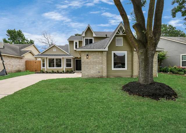 Property at 3227 Westwick Dr, Houston, TX 77082, 4 beds, 2.5 baths