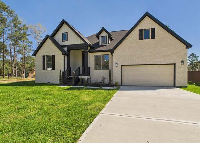 Property at 1006 Four Fountains St, New Caney, TX 77357, 3 beds, 2.5 baths