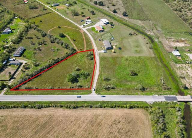 Property at 8704 Fm 646 Rd S, Santa Fe, TX 77510