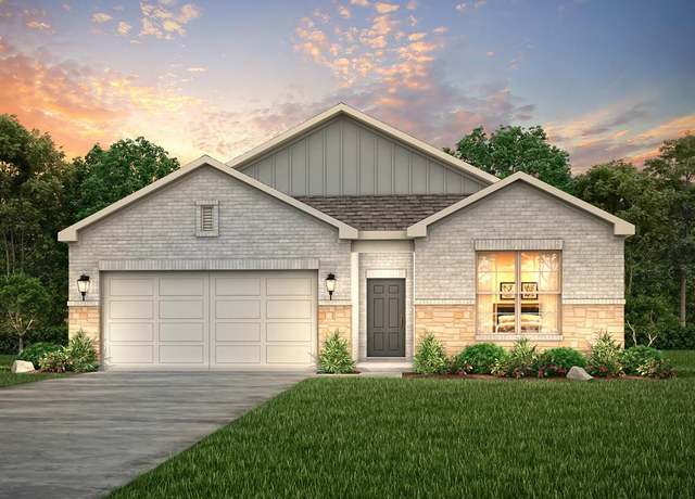 Property at 319 Bennett St, Angleton, TX 77515, 4 beds, 3 baths