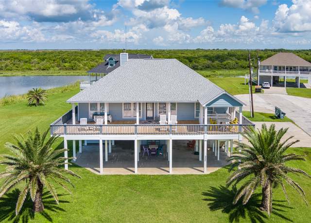 Property at 4041 Biscayne Beach Rd, Port Bolivar, TX 77650, 3 beds, 2 baths