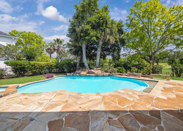 Property at 4111 Thistle Hill Ct, Sugar Land, TX 77479, 4 beds, 4 baths