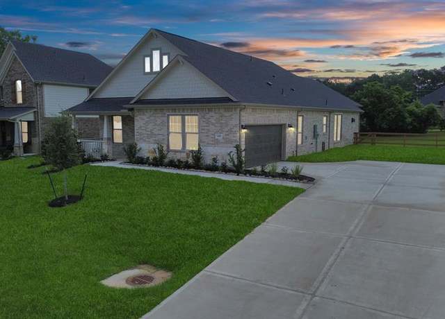Property at 630 Running Iron Ln, Magnolia, TX 77354, 4 beds, 2 baths