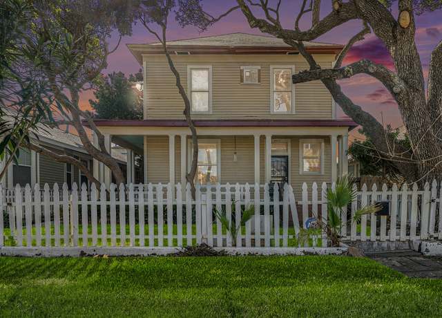 Property at 3111 Avenue R, Galveston, TX 77550, 3 beds, 2.5 baths