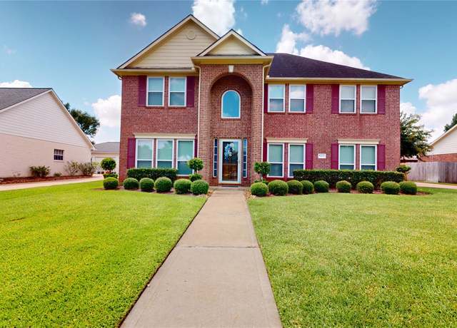Property at 6237 Spoon Bill St, Katy, TX 77493, 4 beds, 3.5 baths