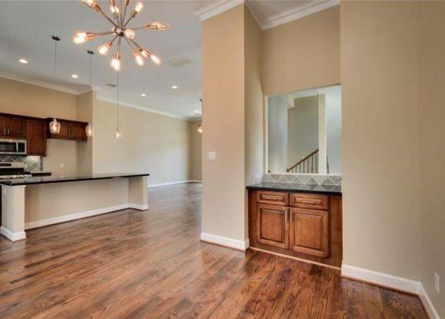 Property at 2206 Holman St, Houston, TX 77004, 3 beds, 3.5 baths