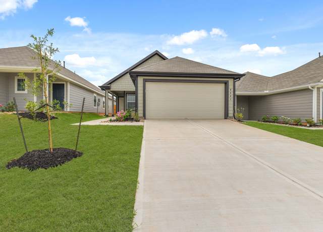 Property at 9231 Grace Ridge Dr, Willis, TX 77318, 3 beds, 2 baths