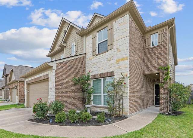 Property at 17810 Acorn Field Trl, Humble, TX 77346, 5 beds, 3 baths