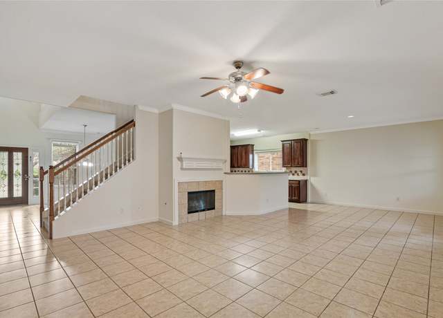 Property at 21310 Sage Flower Ct, Humble, TX 77338, 4 beds, 2.5 baths