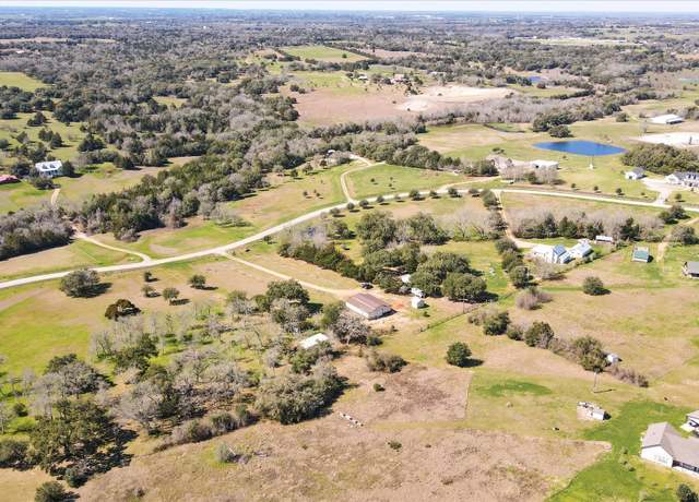 Property at 7115 Great Oak Cir, Burton, TX 77835
