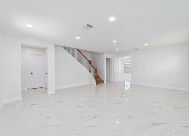 Property at 13106 Crescent Manor Ln, Houston, TX 77072, 4 beds, 2.5 baths