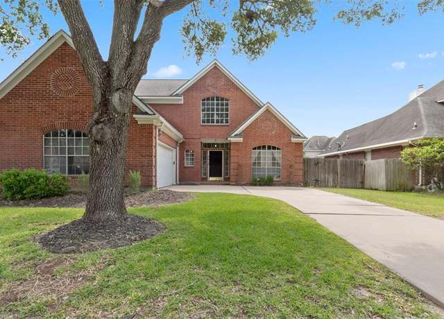 Property at 9618 Mystic Crossing Ct, Houston, TX 77065, 3 beds, 2.5 baths