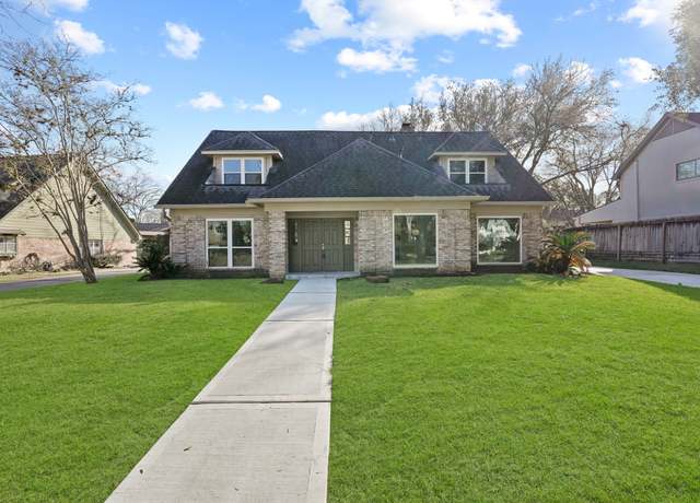 Property at 10811 Tupper Lake Dr, Houston, TX 77042, 4 beds, 3 baths