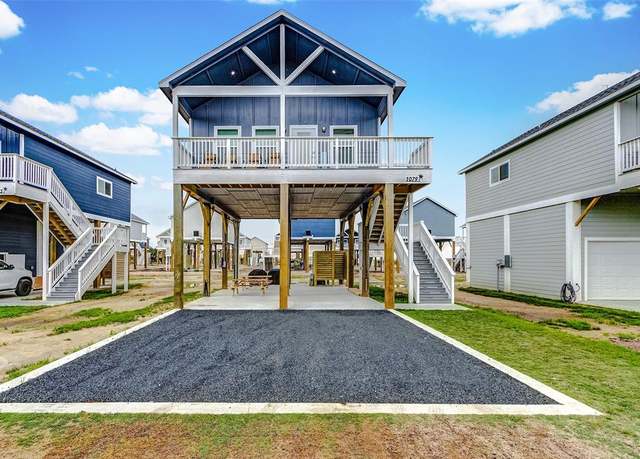 Property at 1079 Johnson Rd, Gilchrist, TX 77617, 2 beds, 2 baths