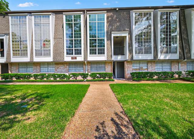 Property at 12633 Memorial Dr #72, Houston, TX 77024, 2 beds, 2 baths