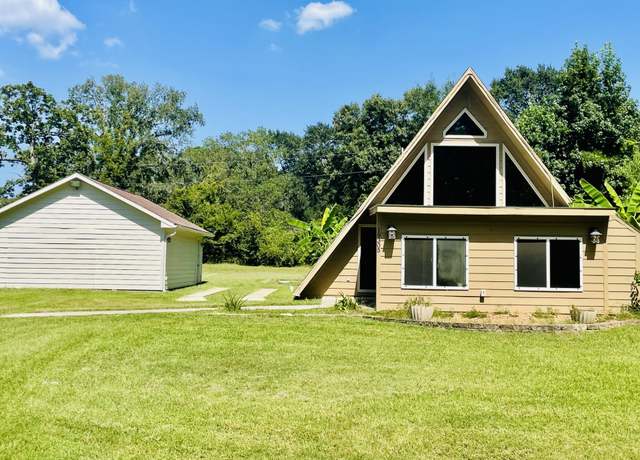 Property at 19305 Trailwood, Magnolia, TX 77355, 2 beds, 1 bath