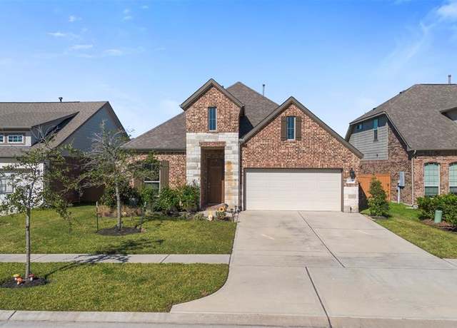 Property at 2527 Bayrose Dr, Texas City, TX 77568, 4 beds, 3 baths
