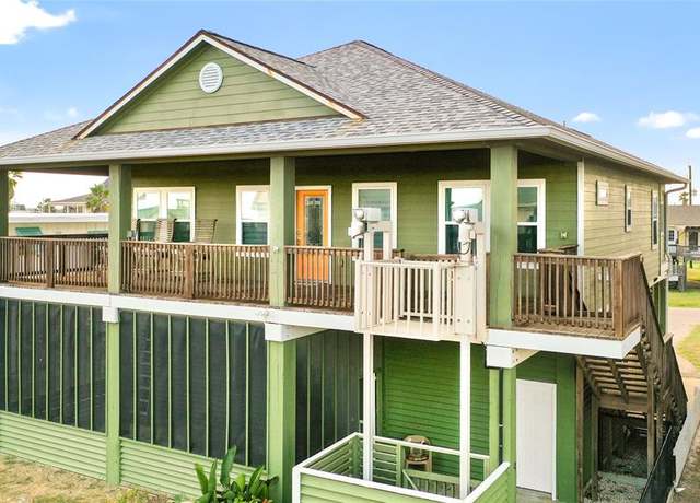 Property at 221 Seashell Dr, Surfside Beach, TX 77541, 2 beds, 2 baths