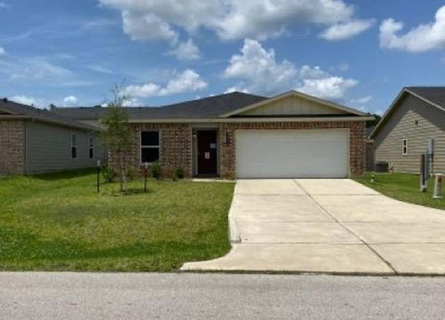 Property at 15511 Taylorcrest Dr, Conroe, TX 77306, 4 beds, 2 baths