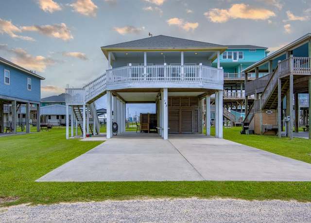 Property at 143 Ocean View Dr, Crystal Beach, TX 77650, 2 beds, 1 bath
