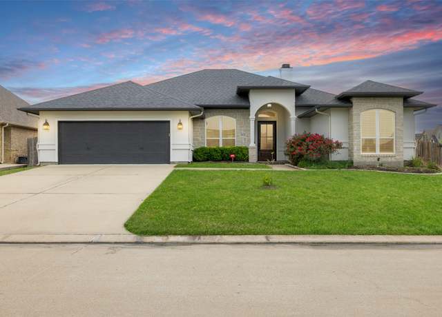 Property at 4415 Hadleigh Ln Ln, College Station, TX 77845, 4 beds, 3 baths