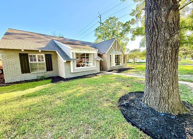 Property at 5602 Valkeith Dr, Houston, TX 77096, 3 beds, 2 baths