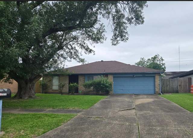 Property at 6815 Maczali Dr, Houston, TX 77489, 3 beds, 2 baths