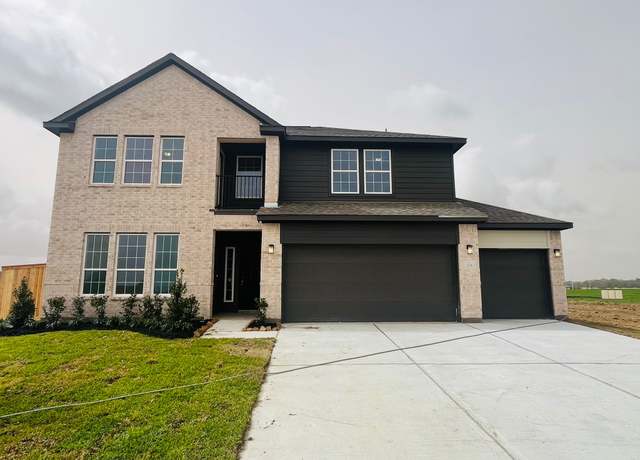 Property at 305 San Bernard Way, Dayton, TX 77535, 5 beds, 4 baths