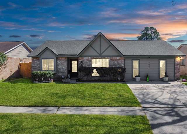 Property at 7631 Winkle Wood Ln, Houston, TX 77086, 3 beds, 2 baths