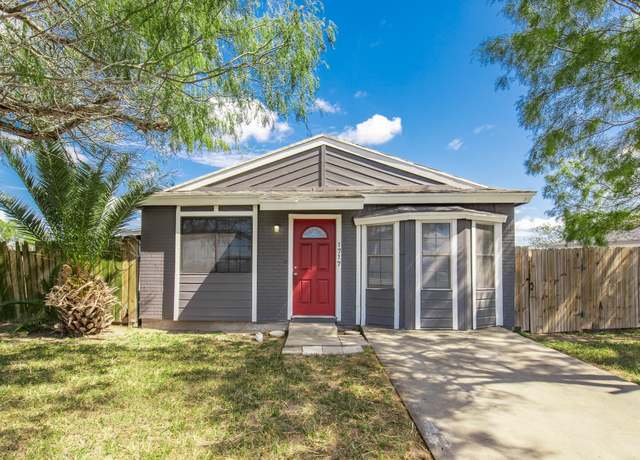 Property at 1717 Triple Crown Dr, Corpus Christi, TX 78417, 2 beds, 1 bath