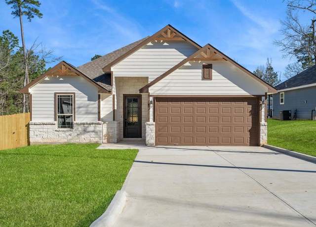 Property at 3027 Apache, Willis, TX 77378, 3 beds, 2 baths