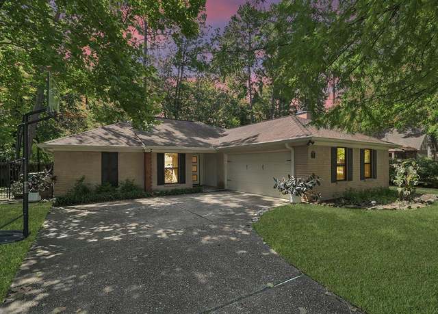 Property at 58 Sandpebble Dr, Spring, TX 77381, 3 beds, 2 baths