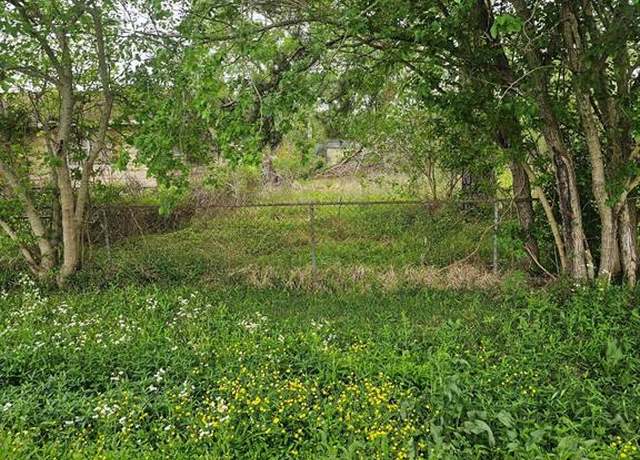 Property at 9703 Pineland Rd, Houston, TX 77044