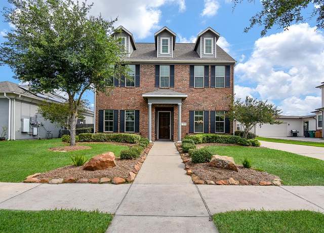 Property at 7818 Ludington Dr, Houston, TX 77071, 6 beds, 4 baths