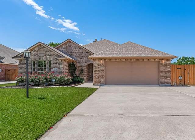 Property at 19 Prairie Knoll Dr, Santa Fe, TX 77510, 3 beds, 2 baths